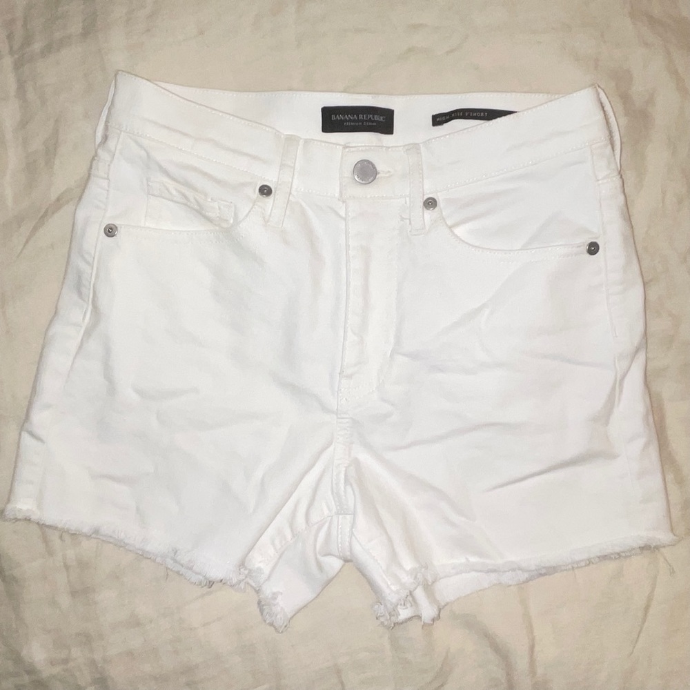 Banana Republic High-Rise White Cut-off shorts
